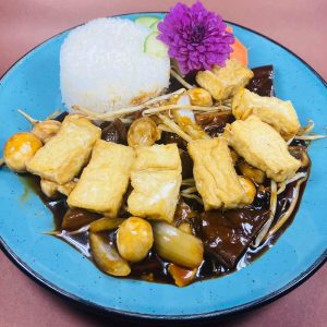 Dongu-Pfanne mit Tofu